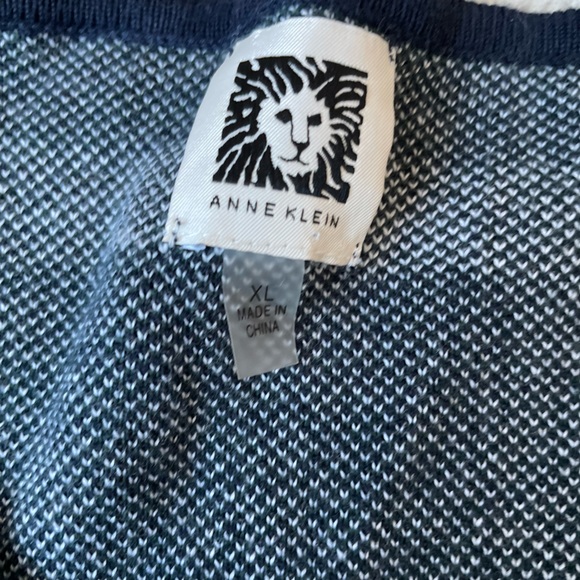 Ann Klein plaid long sweater - Picture 5 of 9